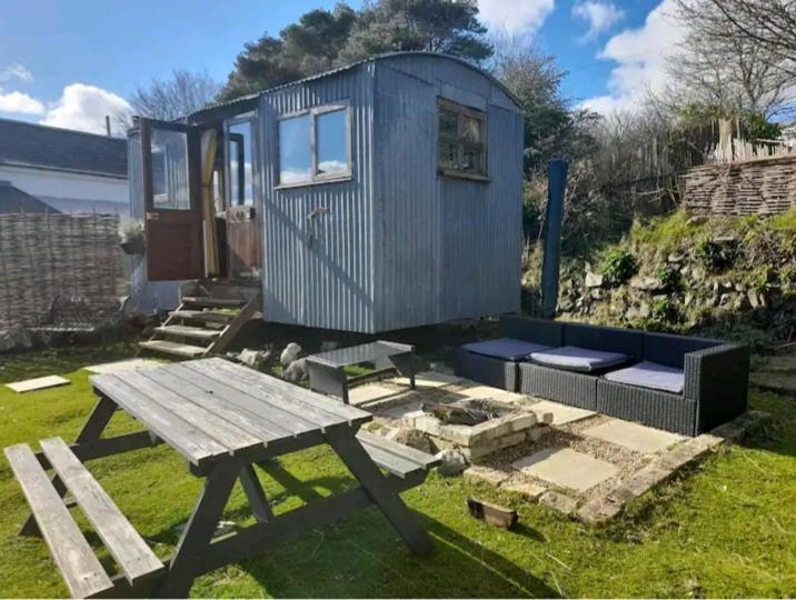 Treguth Glamping Unique Experience - Themed Huts Hotel Saint Day Buitenkant foto
