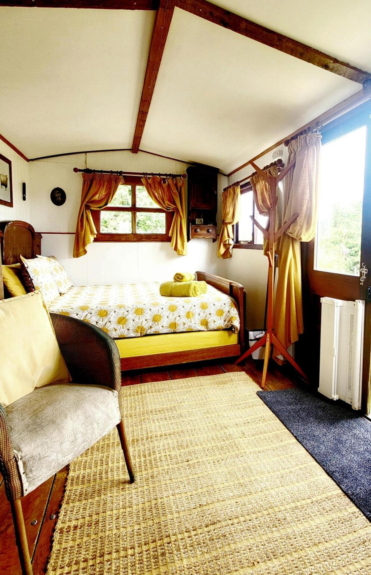 Treguth Glamping Unique Experience - Themed Huts Hotel Saint Day Buitenkant foto