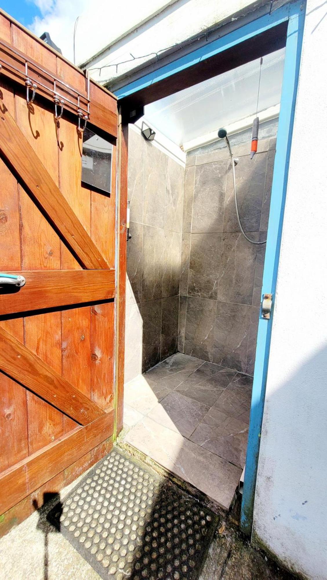 Treguth Glamping Unique Experience - Themed Huts Hotel Saint Day Buitenkant foto