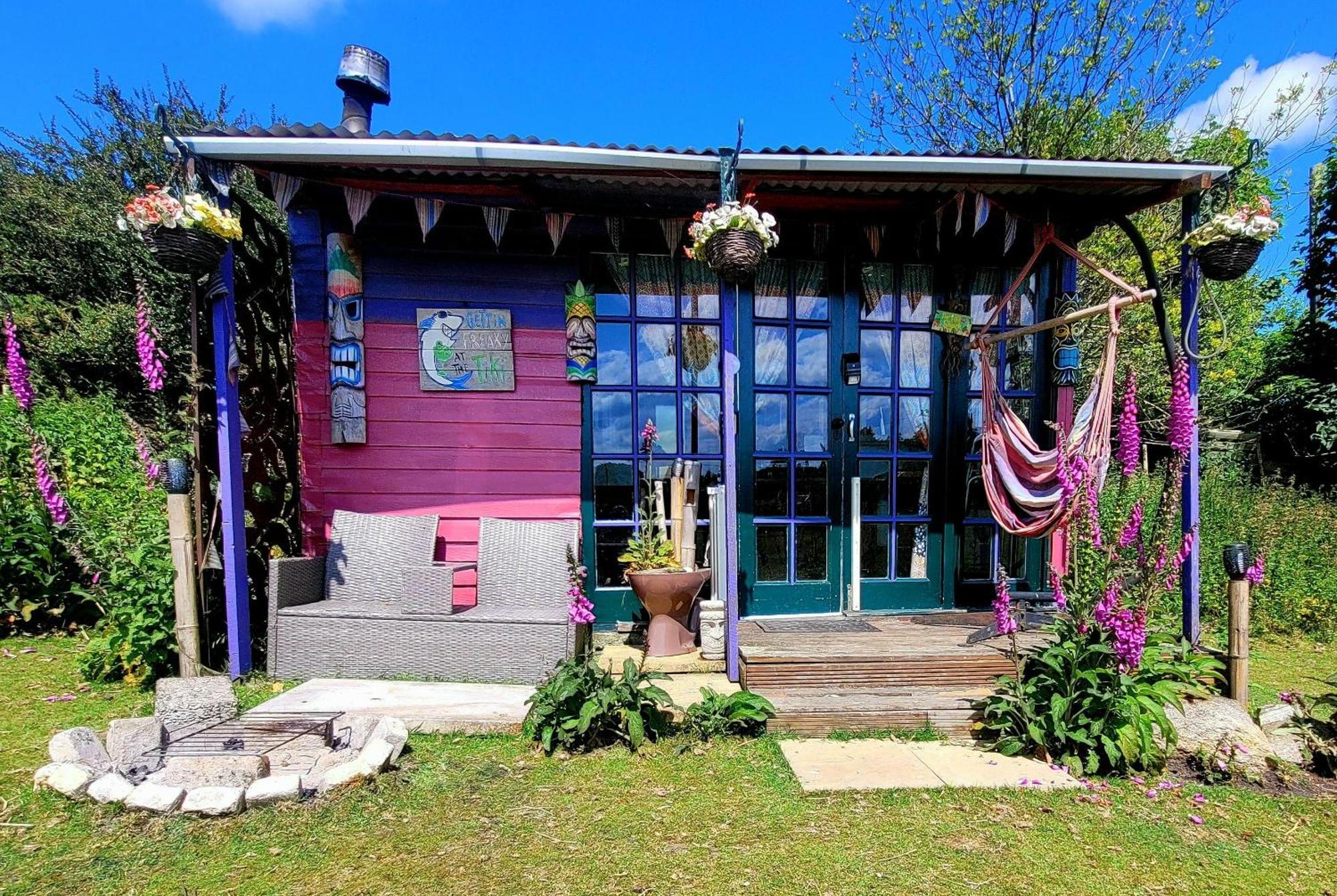 Treguth Glamping Unique Experience - Themed Huts Hotel Saint Day Buitenkant foto